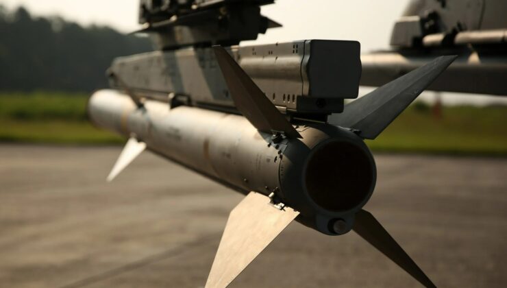 İtalya’ya ABD’den AIM-120C-8 AMRAAM füzesi