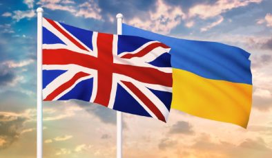 İngiltere’den Ukrayna’ya 500 Milyon Sterlinlik Askeri Destek