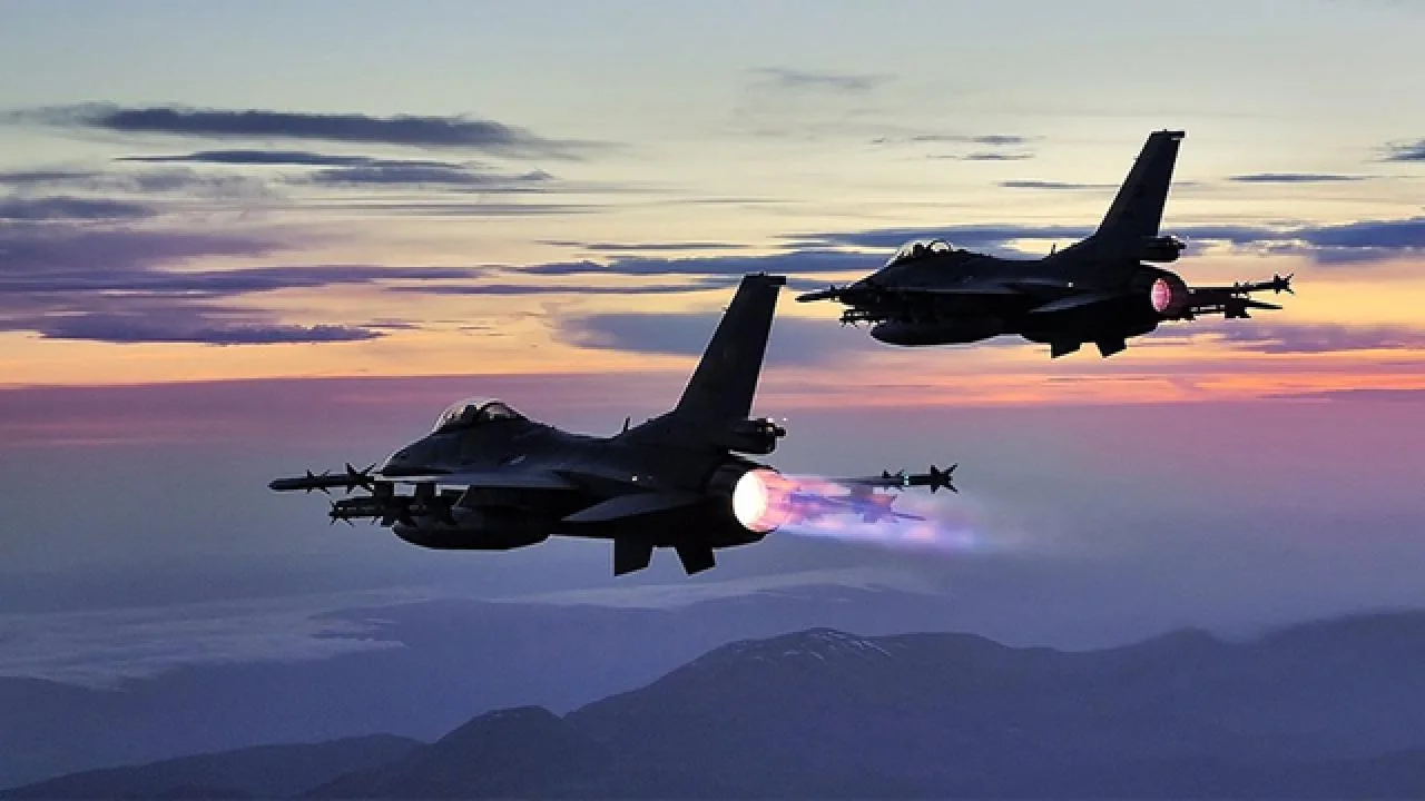 f16_1