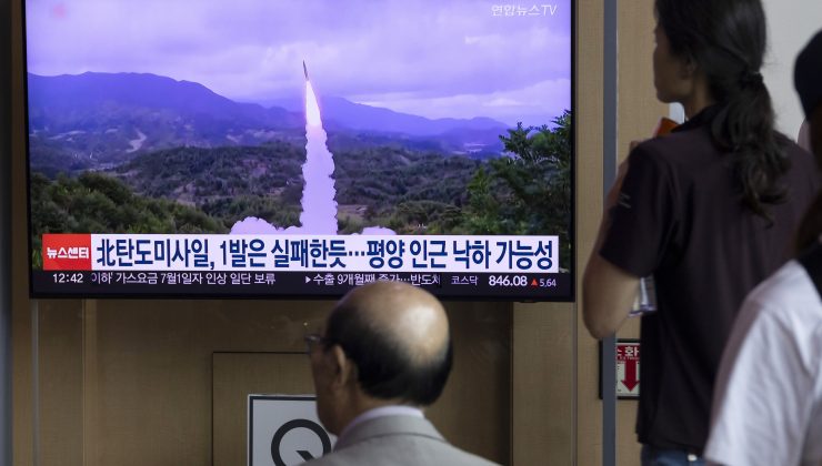 Kuzey Kore 2 balistik füze fırlattı