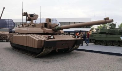 Fransız Ordusu’ndan Güç Gösterisi: Leclerc XLR Tankları Sahaya İniyor