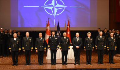 NATO Daimi Deniz Görev Grubu-2’nin Komutası Türkiye’ye Geçti