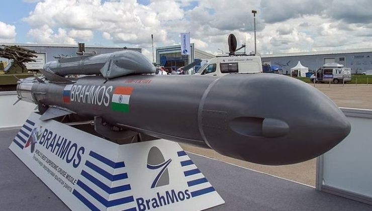 Hindistan ve Vietnam Arasında 700 Milyon Dolarlık BrahMos Füze Anlaşması