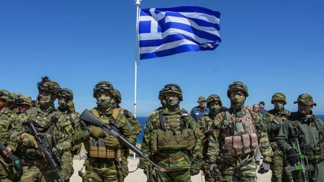 Yunanistan Savunma Harcamalarını Artırıyor