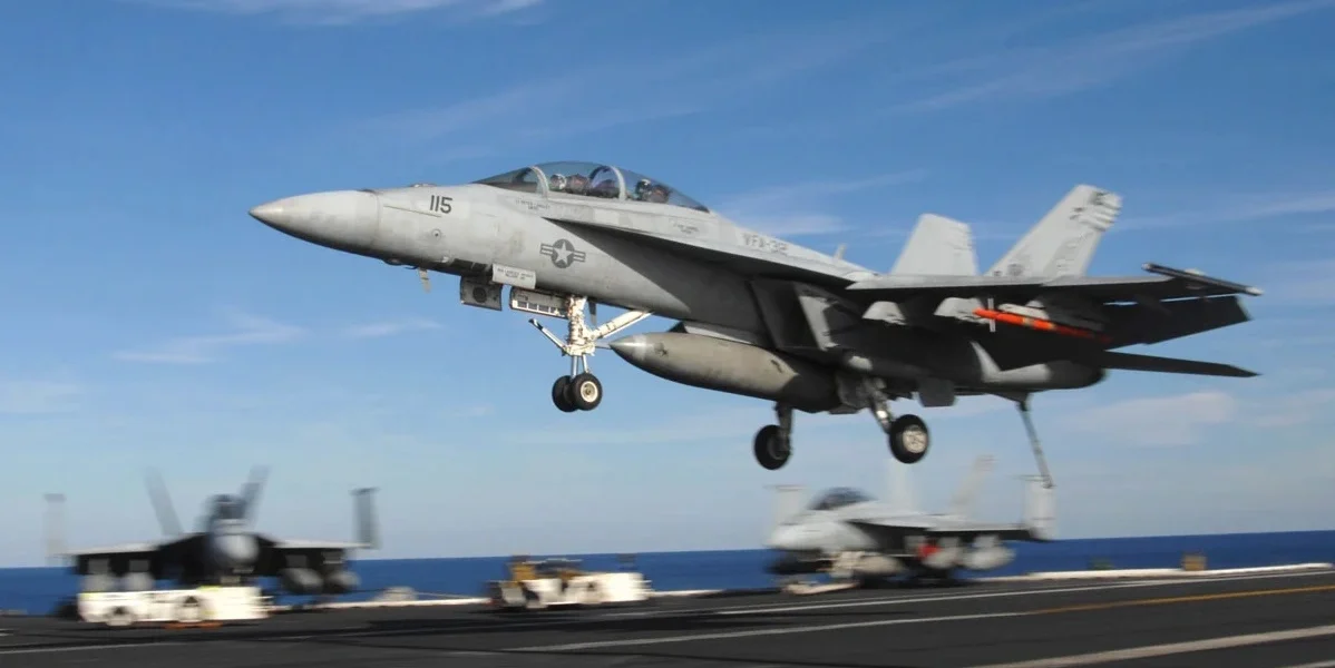 f/a-18 abd savaş uçağı