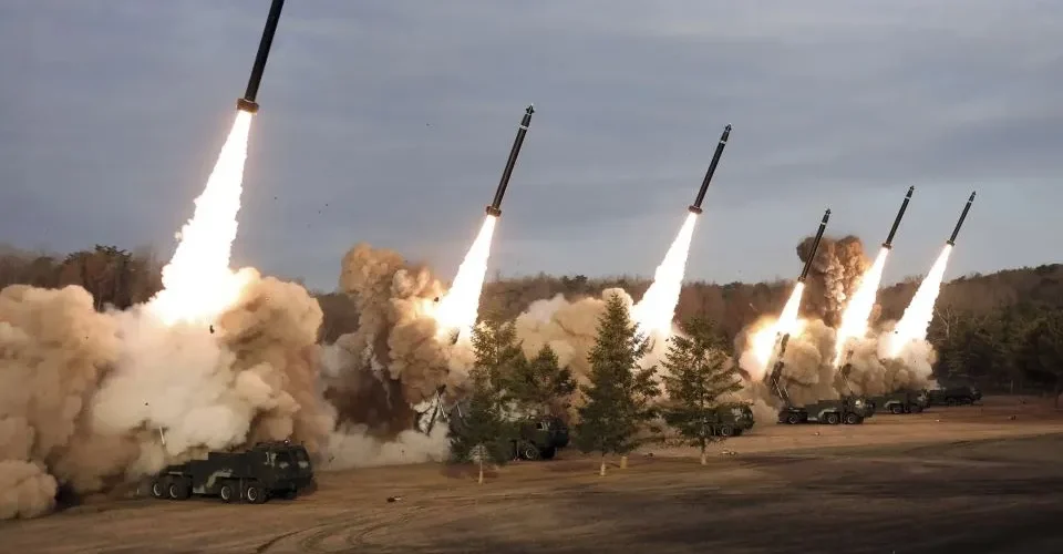 kuzey kore kn-25 1