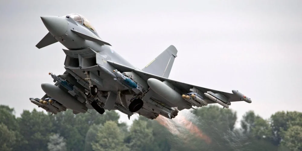 382 eurofighter typhoon